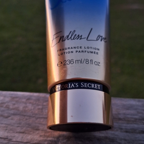 Victorias Secret Classics Endless Love Fragrance Lotion NEW Sealed 8 Oz Retired - Picture 3 of 6